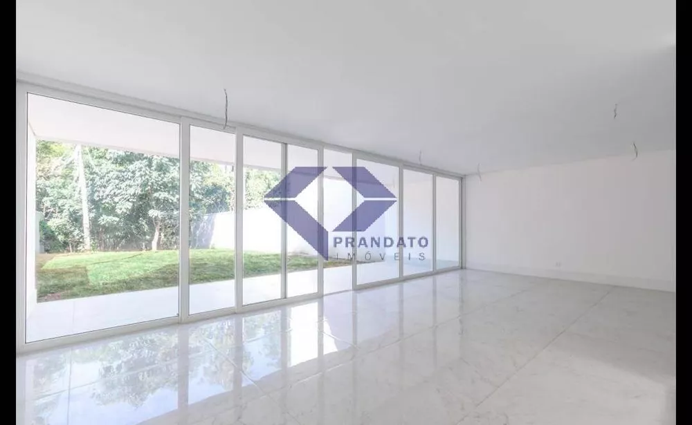 Sobrado à venda com 4 quartos, 707m² - Foto 3