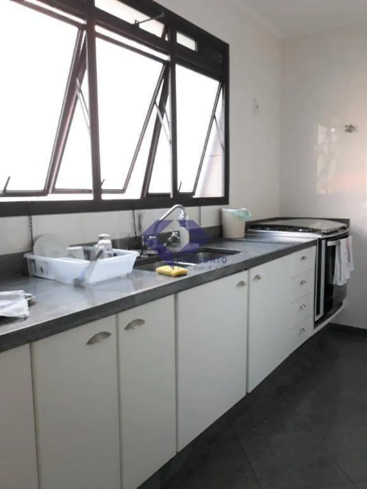 Apartamento, 3 quartos, 198 m² - Foto 11