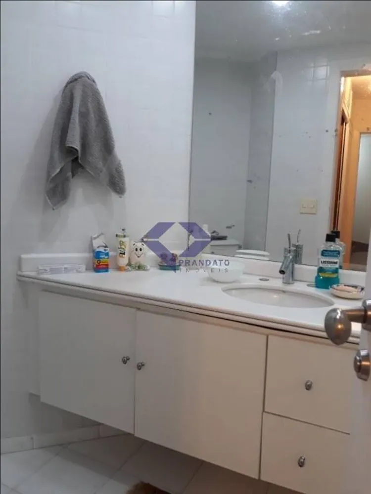 Apartamento, 3 quartos, 198 m² - Foto 1