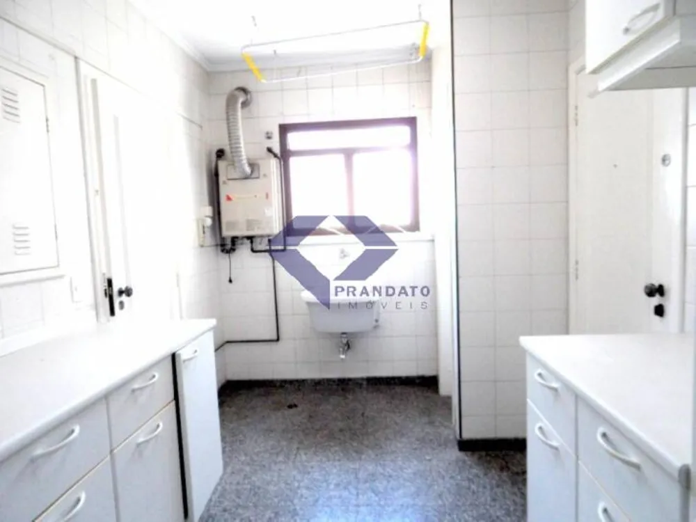 Apartamento, 4 quartos, 194 m² - Foto 2