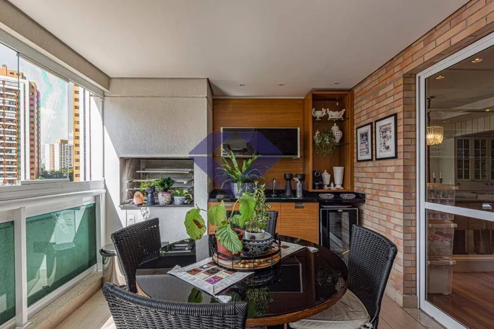 Apartamento, 4 quartos, 245 m² - Foto 5