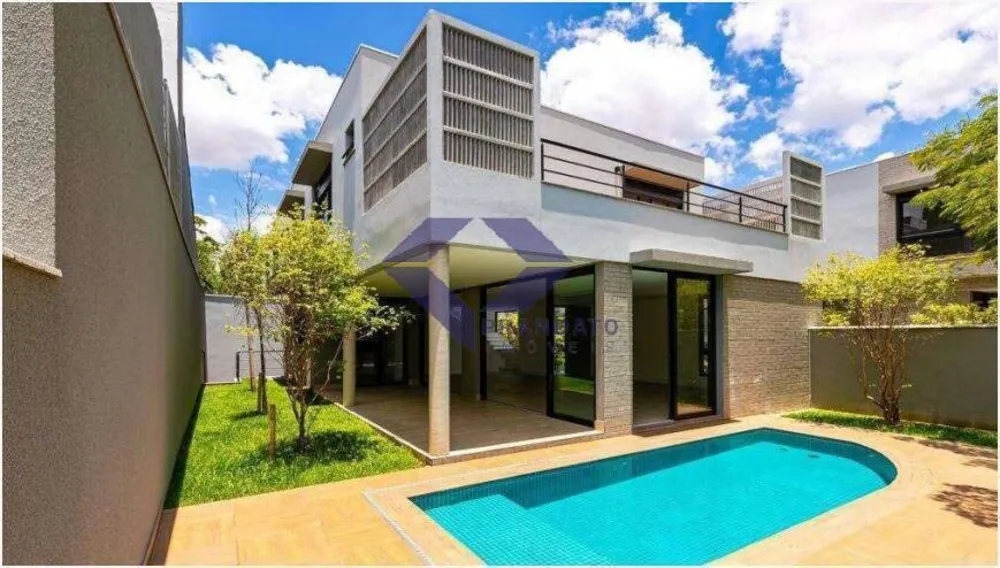 Sobrado, 3 quartos, 560 m² - Foto 1