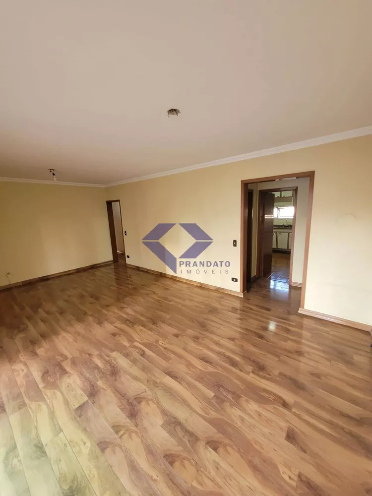 Apartamento à venda com 3 quartos, 116m² - Foto 3