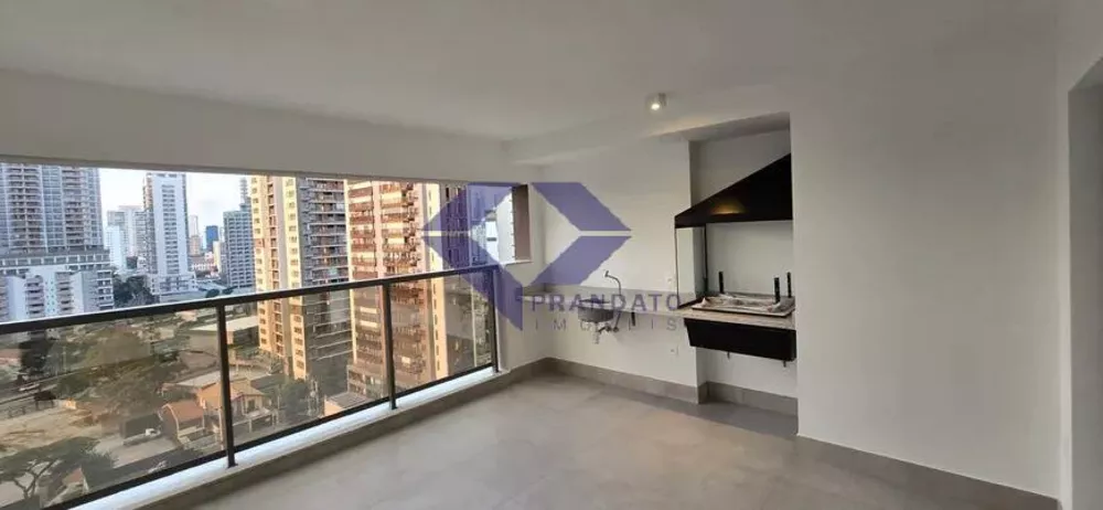 Apartamento à venda com 3 quartos, 157m² - Foto 1