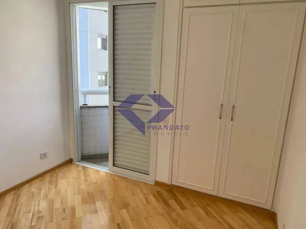 Apartamento para alugar com 2 quartos, 67m² - Foto 4