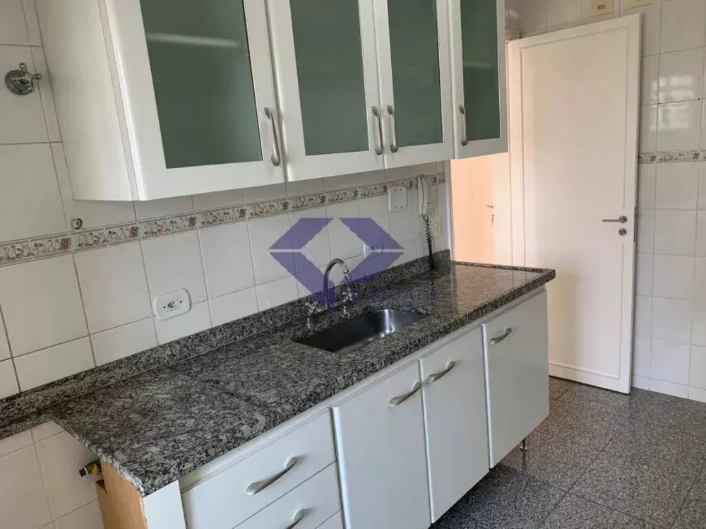 Apartamento para alugar com 2 quartos, 67m² - Foto 2