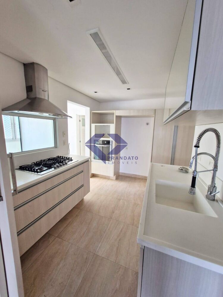 Apartamento, 3 quartos, 230 m² - Foto 2
