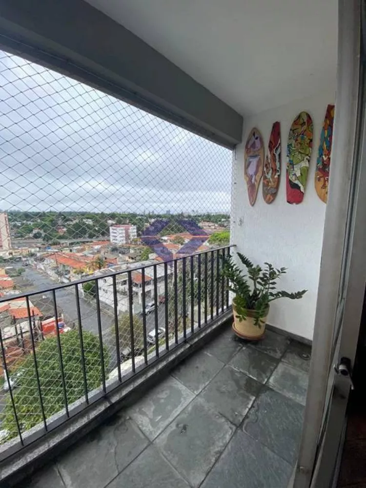 Apartamento à venda com 3 quartos, 125m² - Foto 2