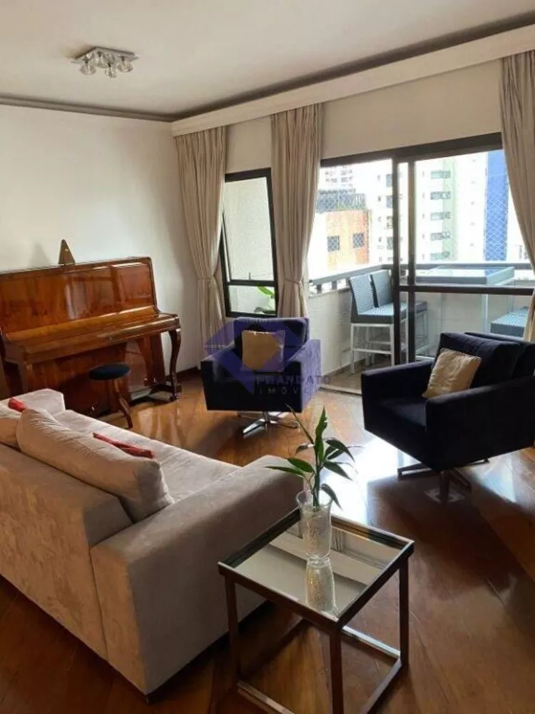 Apartamento à venda com 4 quartos, 156m² - Foto 1