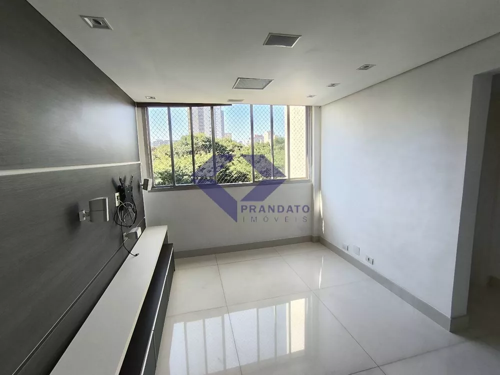 Apartamento à venda com 2 quartos, 60m² - Foto 1