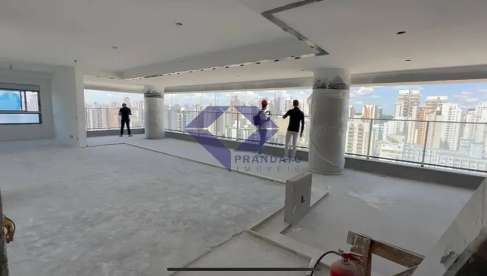 Apartamento, 3 quartos, 210 m² - Foto 1