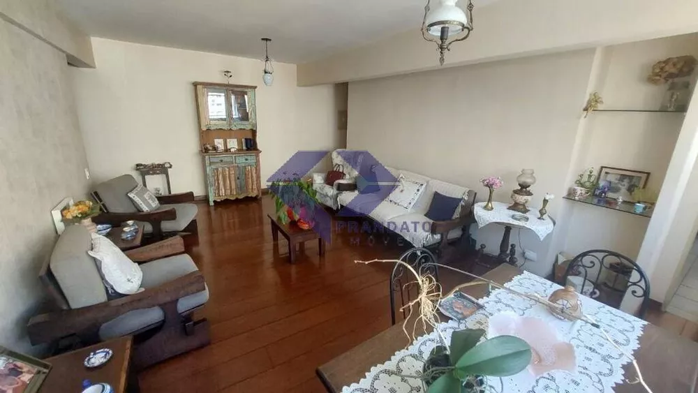 Apartamento à venda com 3 quartos, 96m² - Foto 1