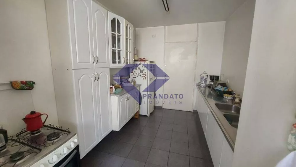 Apartamento à venda com 3 quartos, 96m² - Foto 4