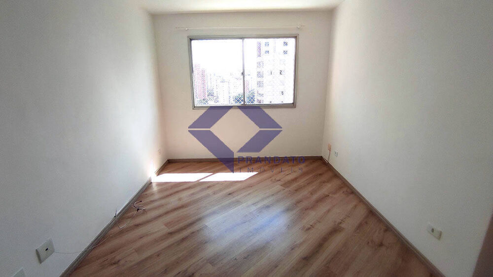 Apartamento à venda com 1 quarto, 42m² - Foto 2