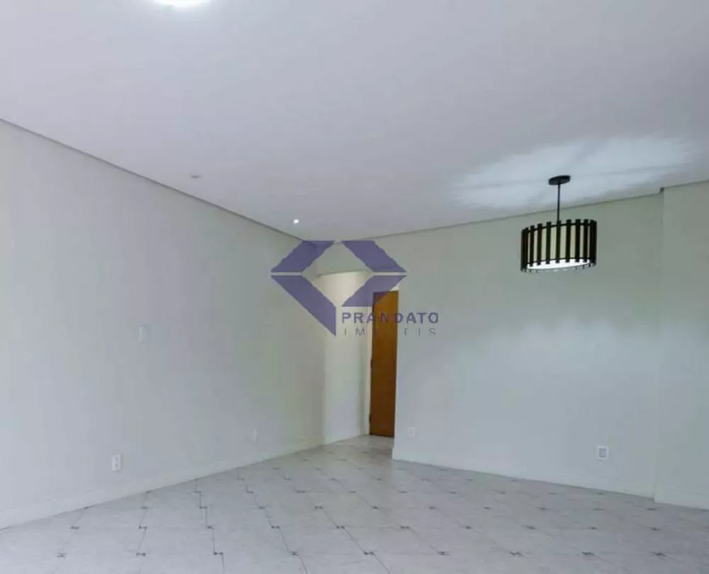 Apartamento à venda com 3 quartos, 87m² - Foto 2