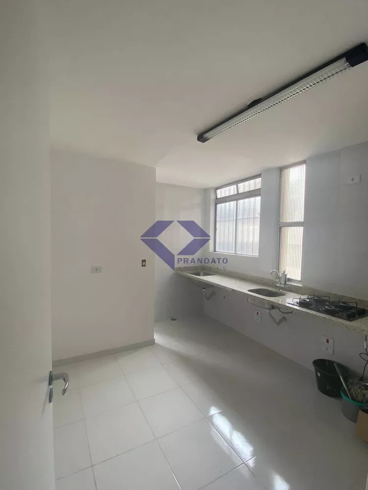 Apartamento à venda com 3 quartos, 85m² - Foto 4