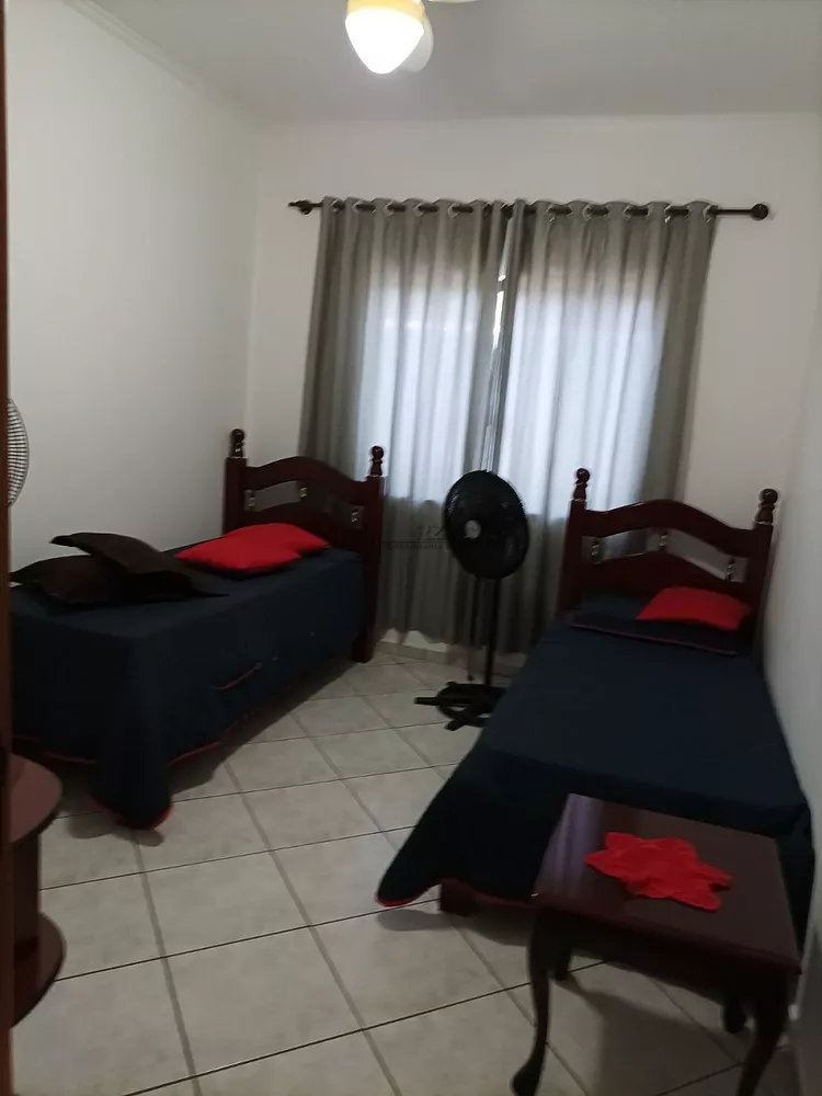 Casa, 7 quartos, 343 m² - Foto 3