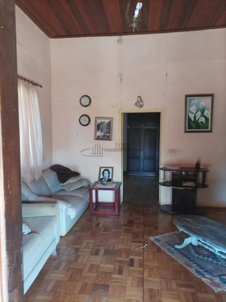 Casa à venda com 3 quartos, 1m² - Foto 2