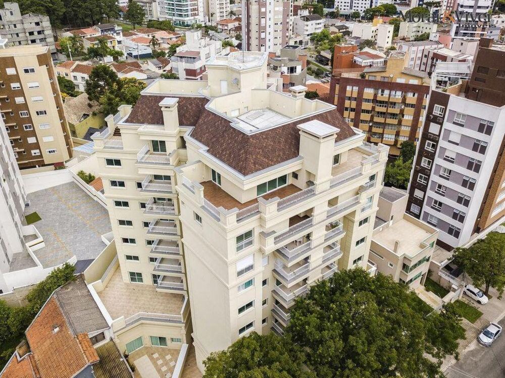 Cobertura à venda com 3 quartos, 209m² - Foto 1