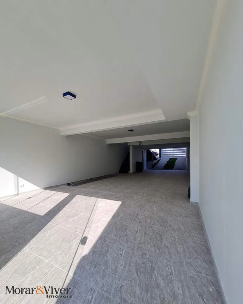 Sobrado, 3 quartos, 240 m² - Foto 1