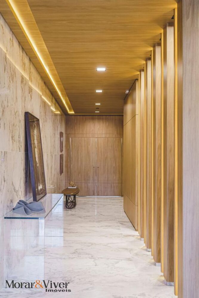 Apartamento à venda com 3 quartos, 304m² - Foto 3