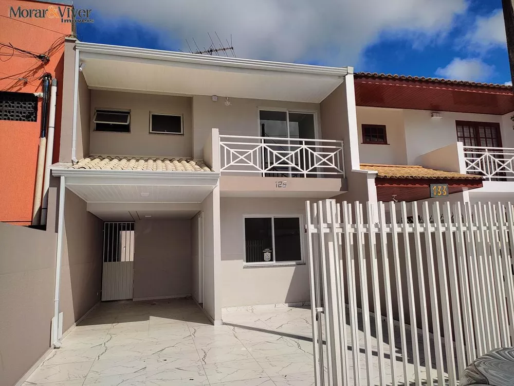 Sobrado à venda com 3 quartos, 125m² - Foto 1