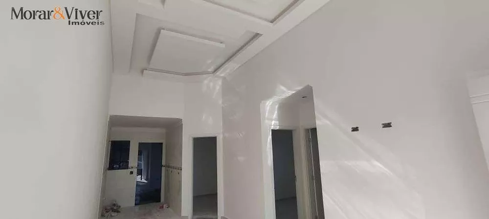 Casa à venda com 3 quartos, 82m² - Foto 5