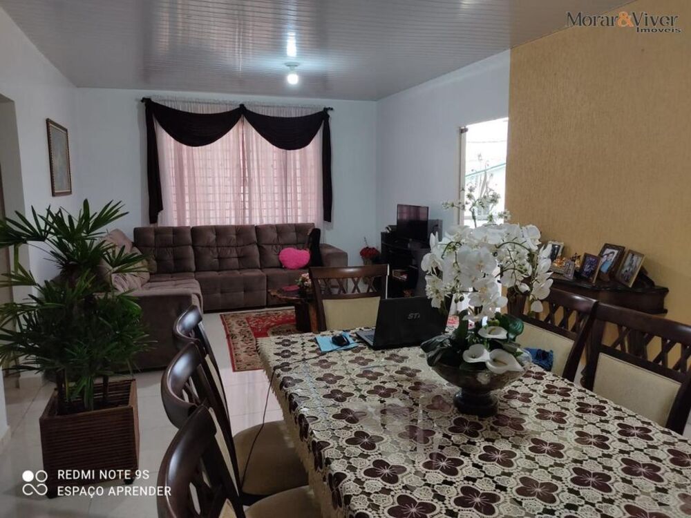 Casa à venda com 3 quartos, 240m² - Foto 9