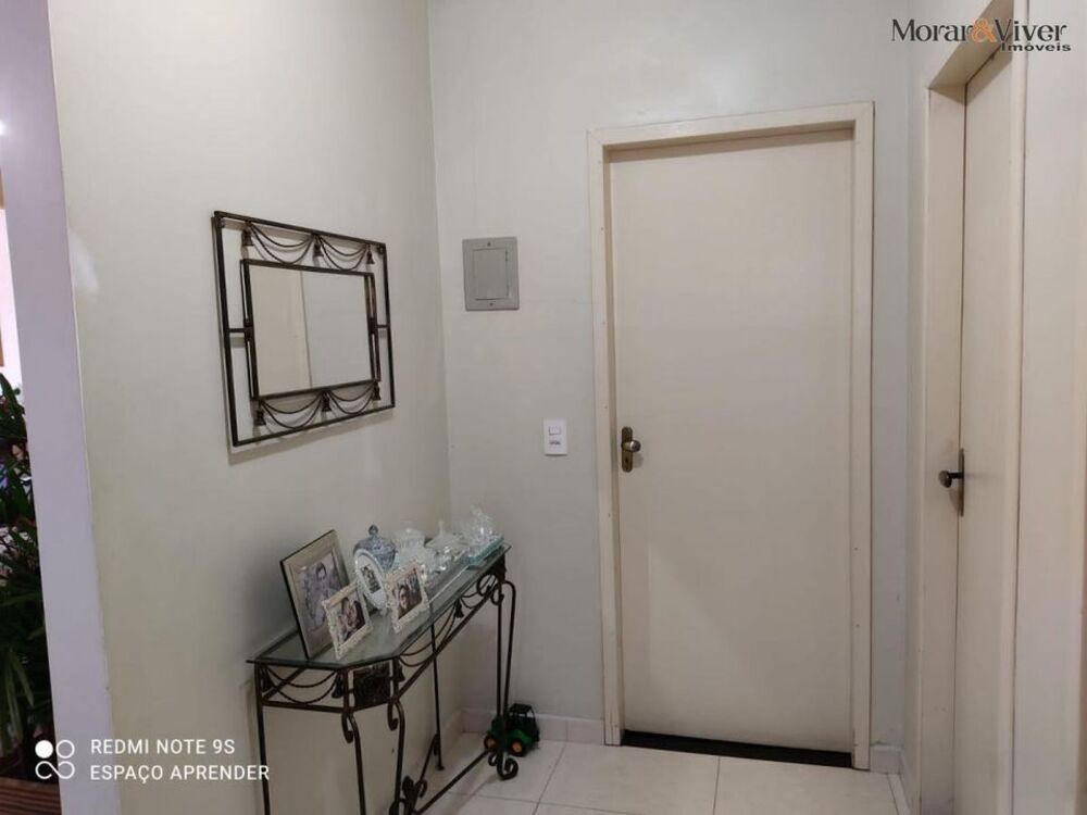 Casa à venda com 3 quartos, 240m² - Foto 10