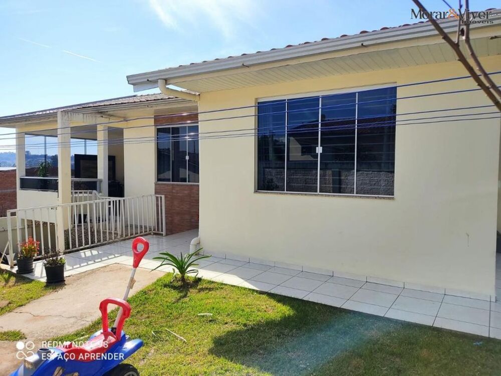 Casa à venda com 3 quartos, 240m² - Foto 3