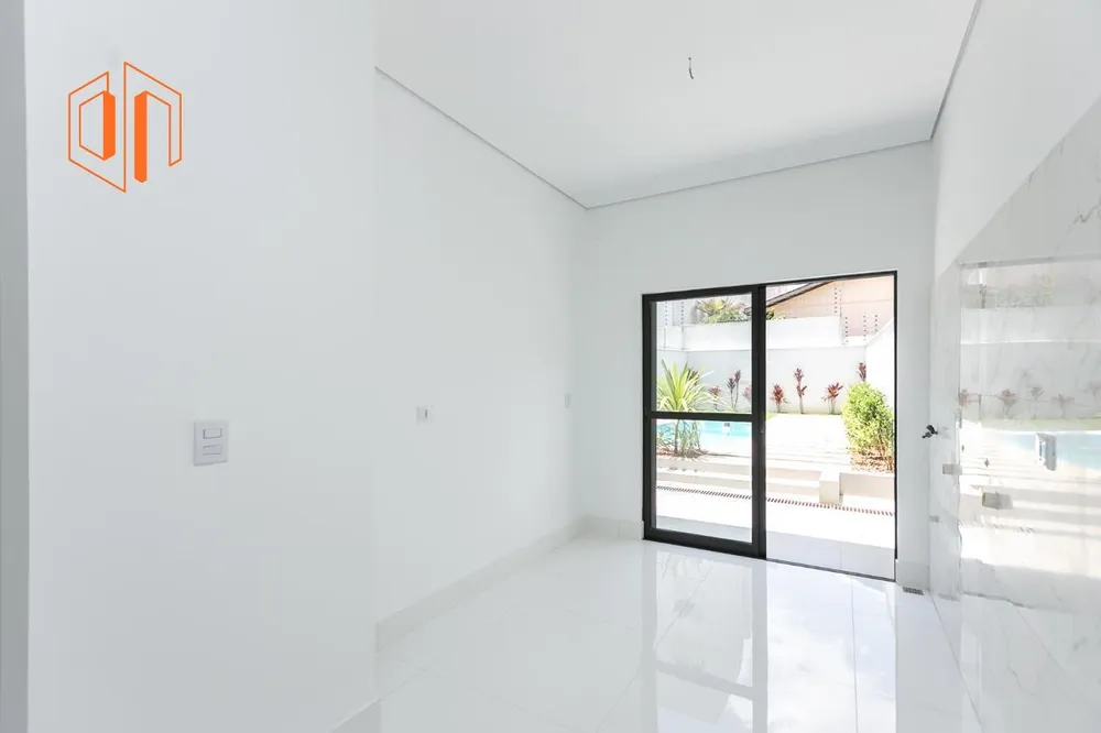 Sobrado, 3 quartos, 299 m² - Foto 2