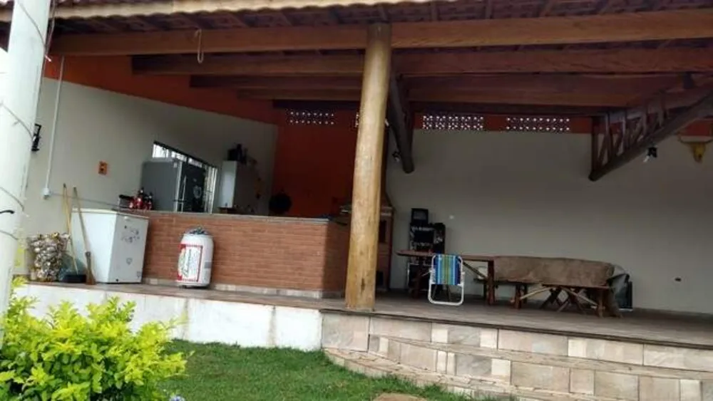 Sítio, 4 quartos, 10000 m² - Foto 1