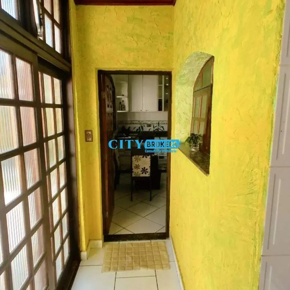 Casa, 5 quartos, 150 m² - Foto 1
