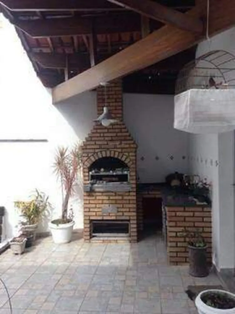 Sobrado, 3 quartos, 230 m² - Foto 2