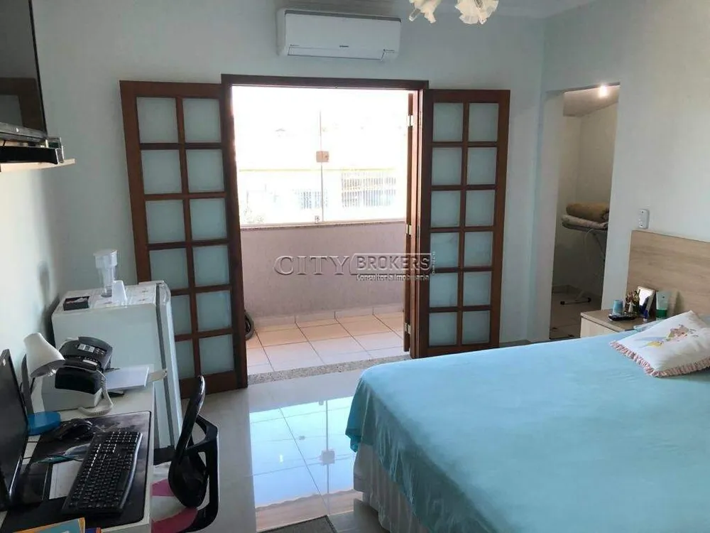Sobrado, 3 quartos, 206 m² - Foto 4