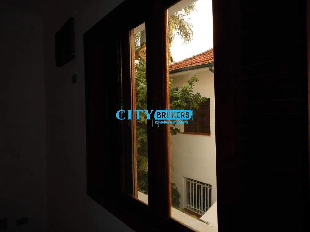 Casa, 3 quartos, 220 m² - Foto 1