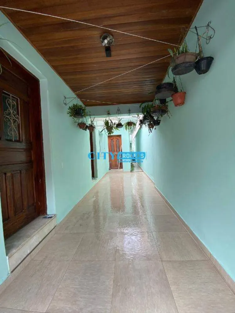 Casa, 5 quartos, 210 m² - Foto 1