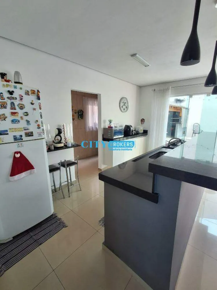 Casa, 4 quartos, 202 m² - Foto 7
