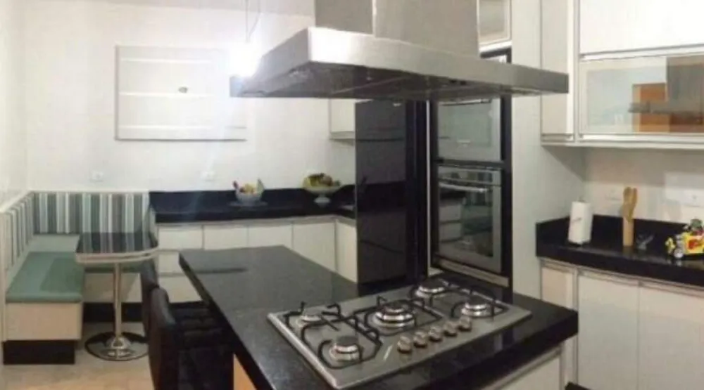 Casa, 3 quartos, 300 m² - Foto 8