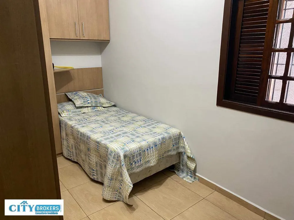 Casa, 3 quartos, 200 m² - Foto 4