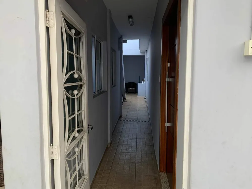 Casa, 3 quartos, 250 m² - Foto 2