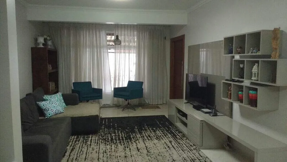 Casa, 3 quartos, 250 m² - Foto 4