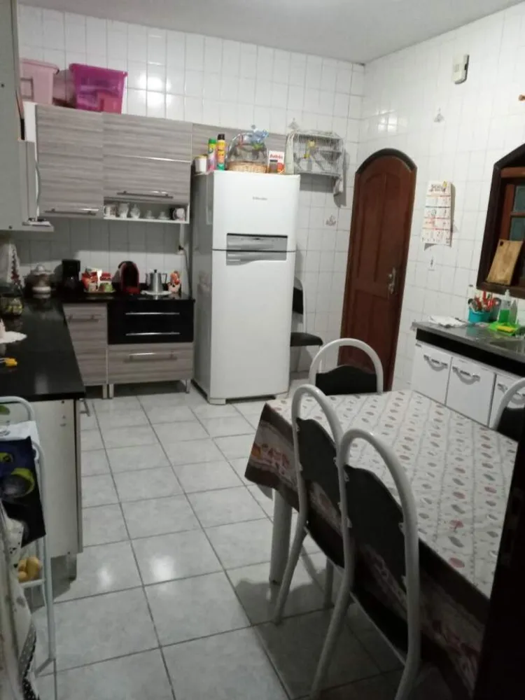 Sobrado, 3 quartos, 199 m² - Foto 3