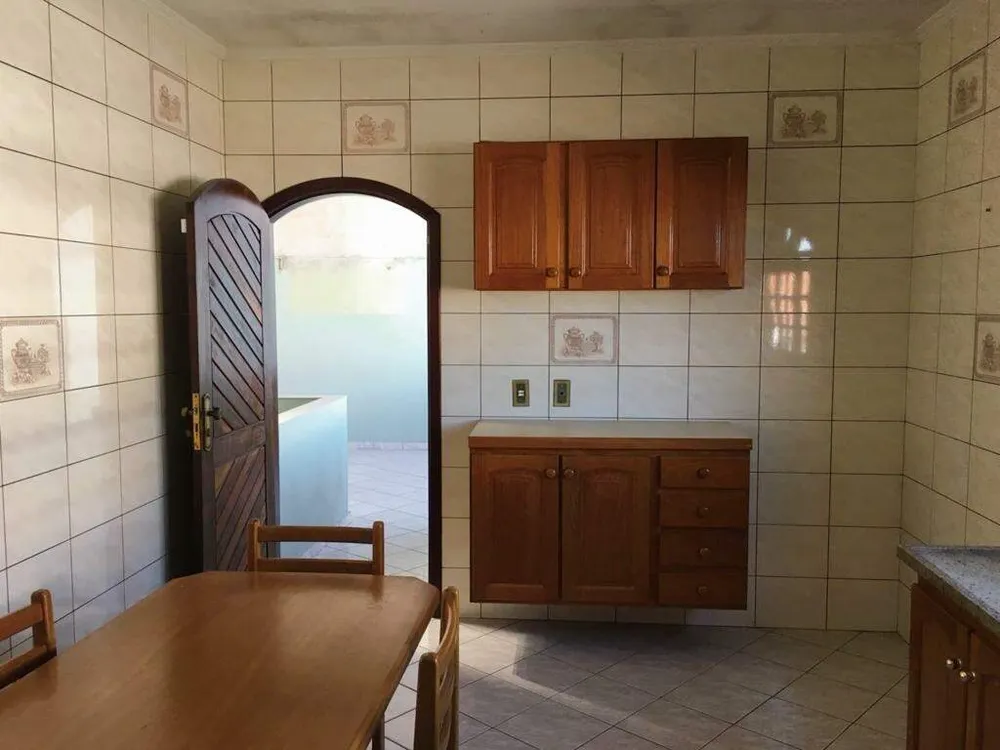 Sobrado, 3 quartos, 250 m² - Foto 4