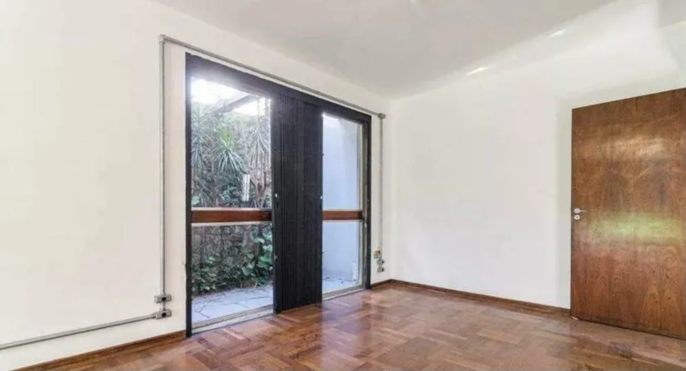 Casa, 3 quartos, 231 m² - Foto 4