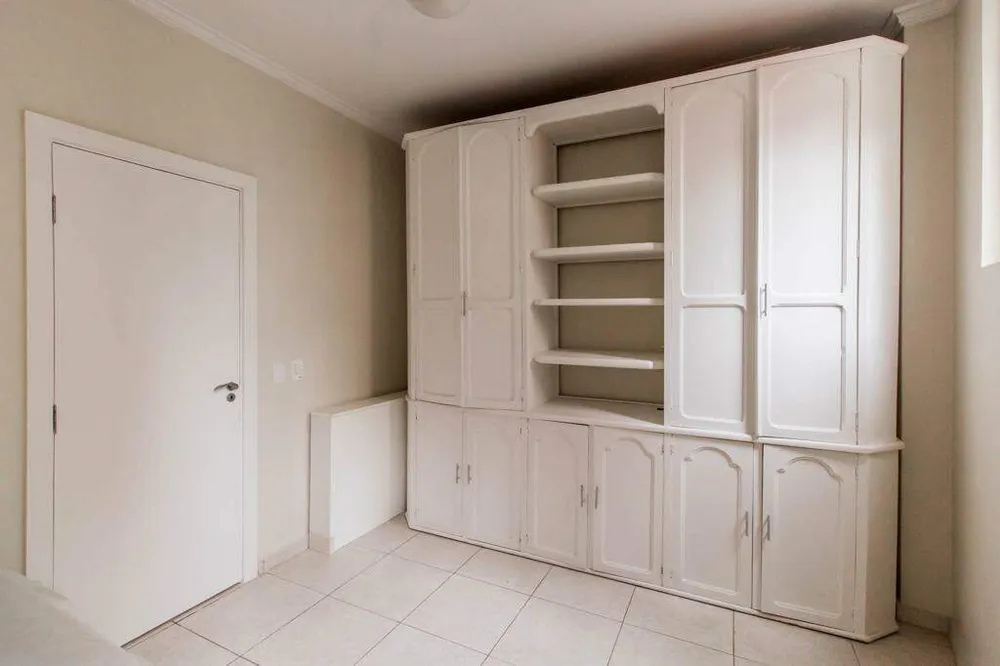 Apartamento, 3 quartos, 215 m² - Foto 2