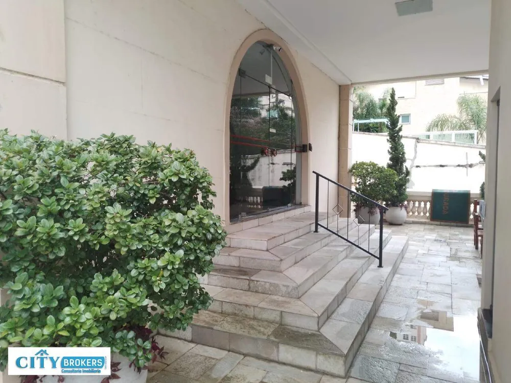Apartamento, 3 quartos, 162 m² - Foto 1