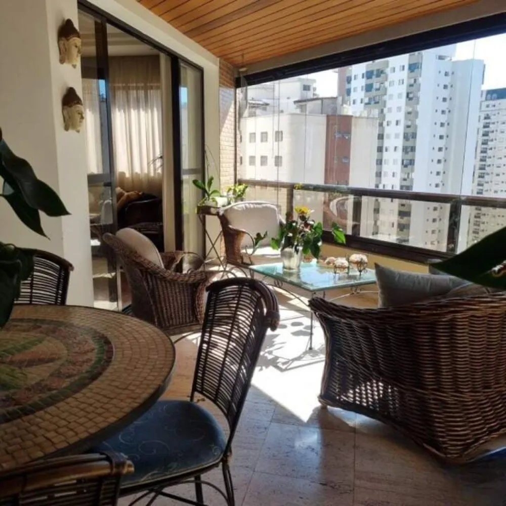 Apartamento, 4 quartos, 245 m² - Foto 2