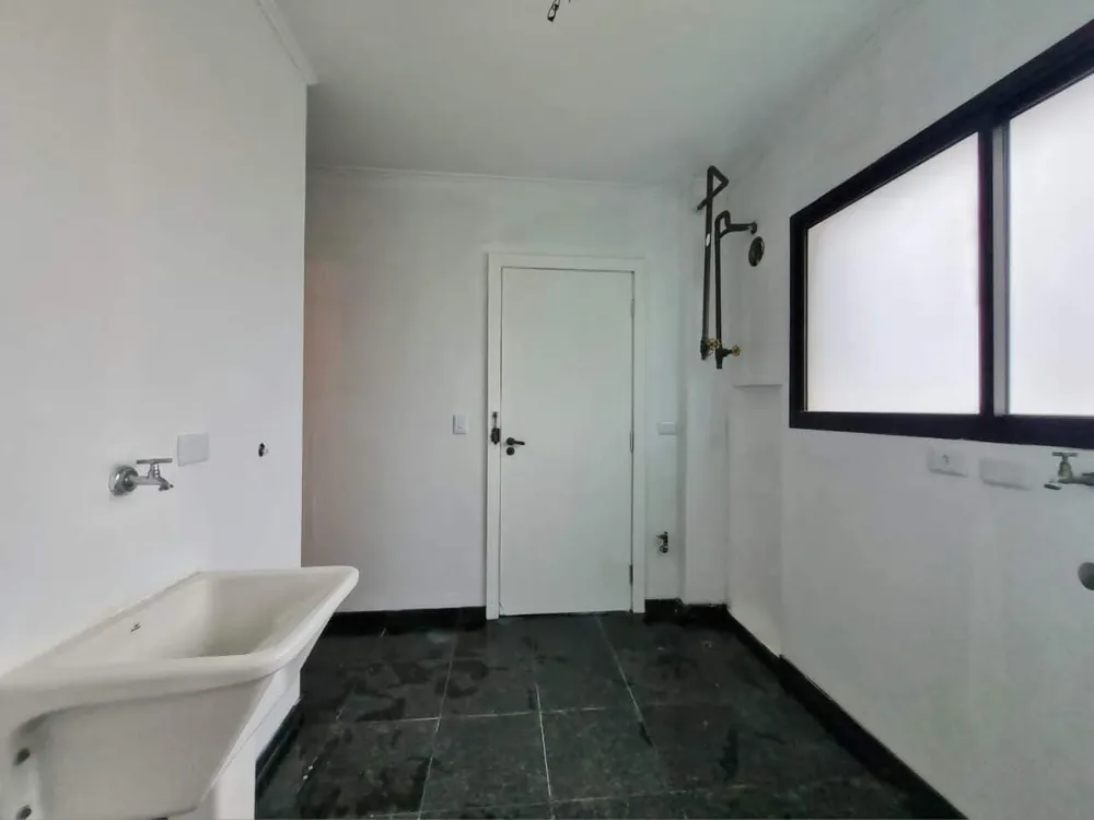 Apartamento, 4 quartos, 236 m² - Foto 1