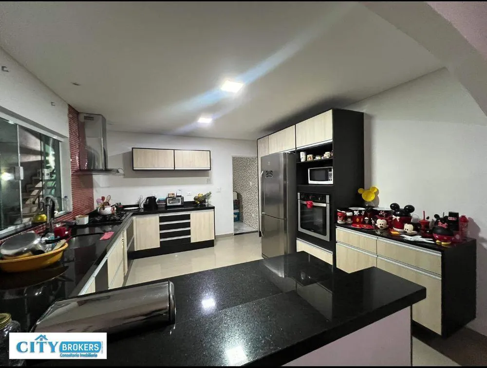 Sobrado, 3 quartos, 170 m² - Foto 1
